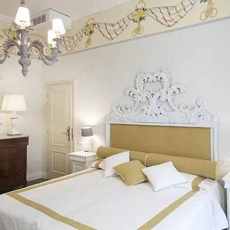 Maremonti Hotel 4*