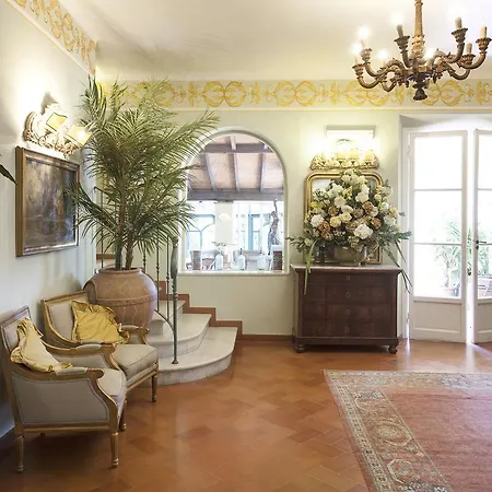 Maremonti Hotel 4*
